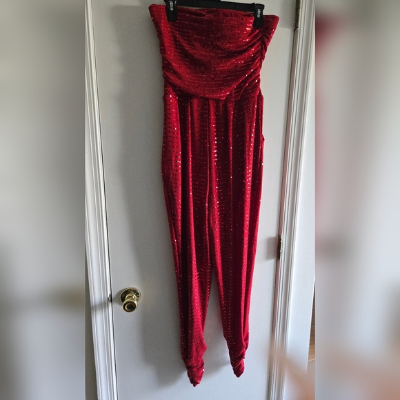 NEW Red Sequin Strapless Jumpsuit NWOT - Picture 10 of 11